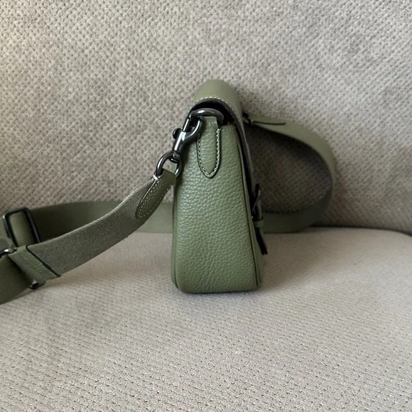 Coach Olive Leather Crossbody Bag - Picture 2 of 6
